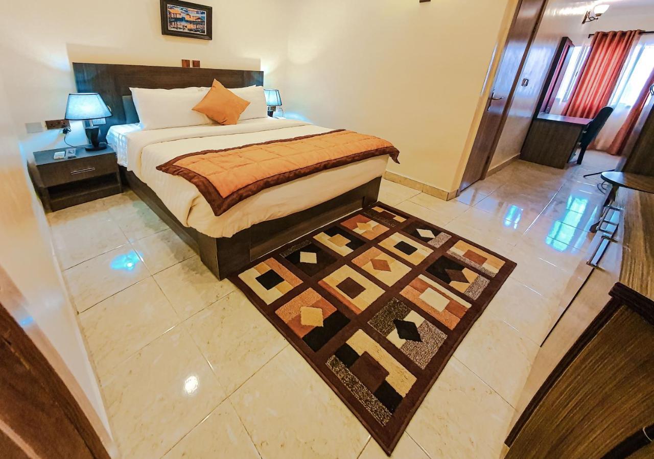 Beni Gold Hotel, Ikoyi Лагос Екстериор снимка